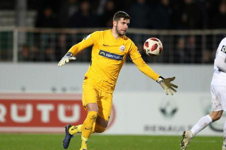 Gelios kommt aus Rostock: Kiel verpflichtet dritten Torwart Gelios kommt aus Rostock: Kiel verpflichtet dritten Torwart