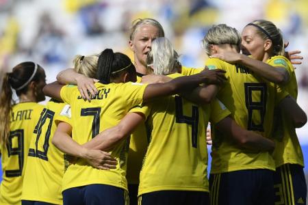 Frauen-WM: USA und Schweden im Achtelfinale