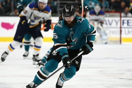 Medien: Karlsson mit 92 Millionen Dollar teuerster NHL-Verteidiger Medien: Karlsson mit 92 Millionen Dollar teuerster NHL-Verteidiger