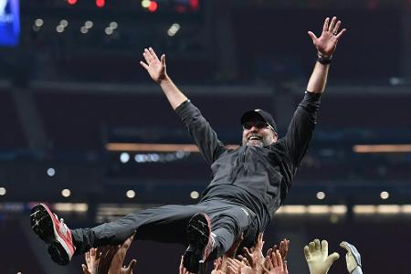 Klopp fiebert Feierlichkeiten in Liverpool entgegen Klopp fiebert Feierlichkeiten in Liverpool entgegen