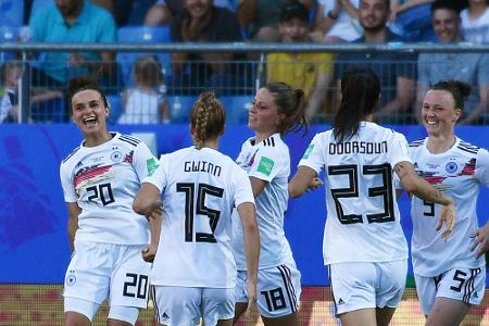 Trotz notorischer Abschlussschwäche: DFB-Frauen machen WM-Gruppensieg klar