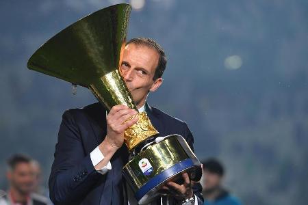 Fünf Meistertitel, vier Pokalsiege und viermal Trainer des Jahres in Italien: Massimiliano Allegri prägte bei Juventus Turin...