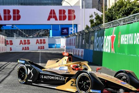 Formel E: Vergne crasht zweimal - und steht vor Titelgewinn Formel E: Vergne crasht zweimal - und steht vor Titelgewinn