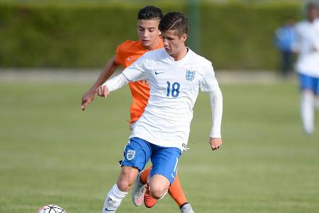 Lockt Michael Zorc Jamie Soule zum BVB? Über ein Interesse berichtet die englische 'Sun'. Der 18-jährige Angreifer von West ...