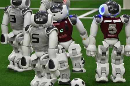 Fußball-Roboter der Uni Bonn verteidigen WM-Titel erfolgreich