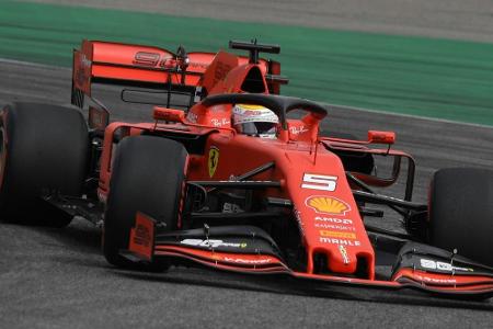 Bitteres Aus für Vettel - Hamilton holt die Pole Position Bitteres Aus für Vettel - Hamilton holt die Pole Position