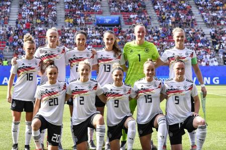 DFB-Fußballerinnen bleiben Weltranglistenzweite DFB-Fußballerinnen bleiben Weltranglistenzweite