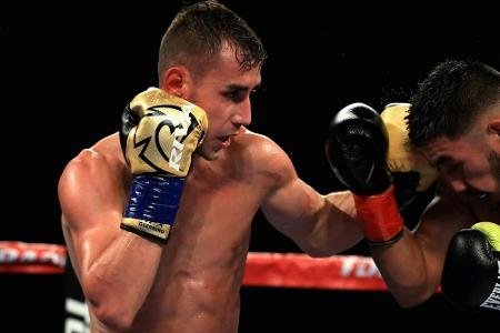 Russischer Boxer nach Not-OP im Koma Russischer Boxer nach Not-OP im Koma