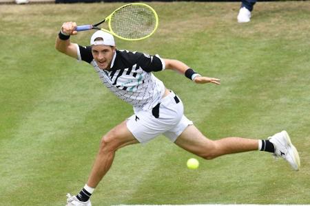 Struff nach souveränem Sieg über Tsonga in Runde zwei