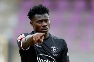 Fortuna nimmt Ofori unter Vertrag