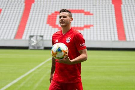 FC Bayern: Hernandez erstmals im Mannschaftstraining