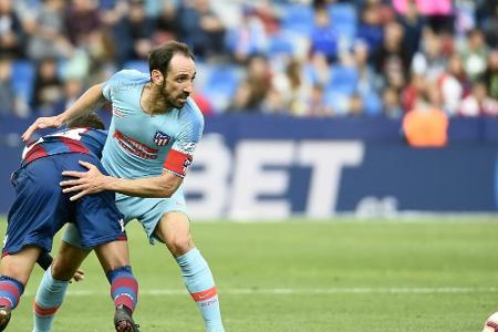Nach Dani Alves: Sao Paulo verpflichtet spanischen Routinier Juanfran Nach Dani Alves: Sao Paulo verpflichtet spanischen Routinier Juanfran