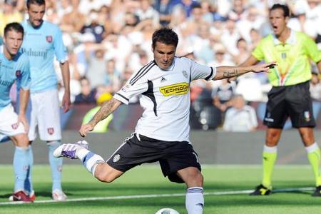 2004 musste Adrian Mutu, damals beim FC Chelsea unter Vertrag, sieben Monate Sperre wegen Kokainkonsums absitzen. Sechs Jahr...