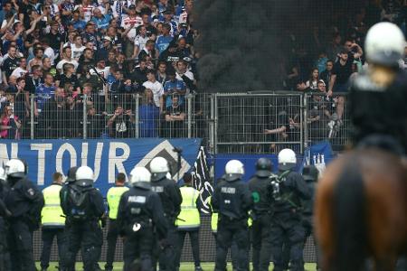 Unruhe vor Chemnitz-Spiel gegen HSV - Frahn wehrt sich gegen Rauswurf