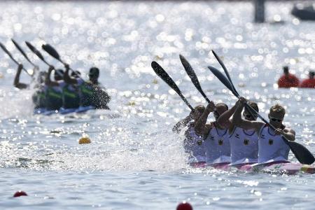 Kanu-WM: Kajak-Vierer der Männer holt erneut Gold Kanu-WM: Kajak-Vierer der Männer holt erneut Gold