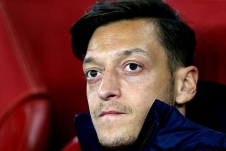 Nach Kritik von Emery: Özil erneut nicht im Arsenal-Kader