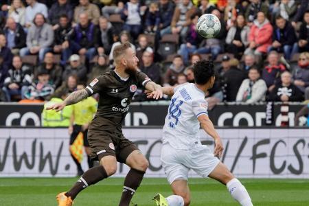 St. Paulis Serie endet gegen Darmstadt - Regensburg schlägt Sandhausen St. Paulis Serie endet gegen Darmstadt - Regensburg schlägt Sandhausen