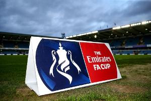 FA-Cup-Qualifikationsspiel nach Rassismus-Vorwürfen abgebrochen