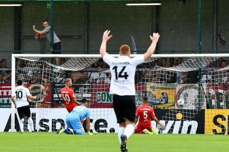 DFB-Pokal: Augsburg-Schreck Verl gelingt nächste Überraschung DFB-Pokal: Augsburg-Schreck Verl gelingt nächste Überraschung