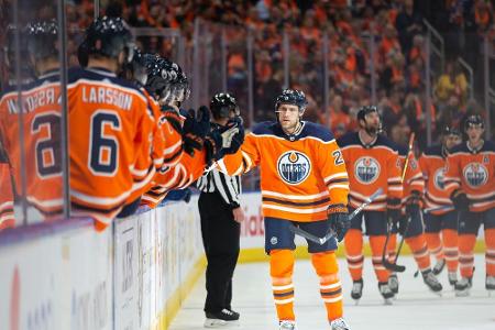 Draisaitl startet mit Tor und zwei Assists in NHL-Saison Draisaitl startet mit Tor und zwei Assists in NHL-Saison