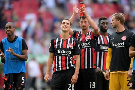 Eintracht Frankfurt blamiert sich bei Regionalligist Gießen Eintracht Frankfurt blamiert sich bei Regionalligist Gießen