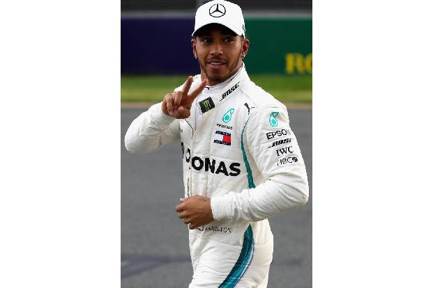 Platz 1: Lewis Hamilton (Mercedes): 45 Mio. Euro, Vertrag bis 2018