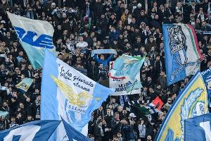 Rassistisches Verhalten: UEFA bestraft Lazio mit Teilausschluss