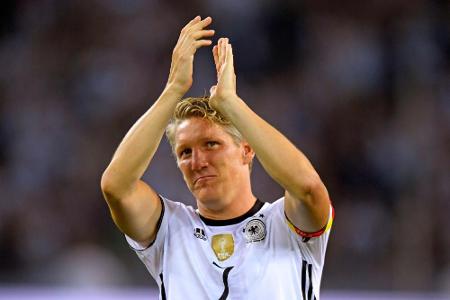 Ex-DFB-Kapitän Schweinsteiger beendet aktive Karriere