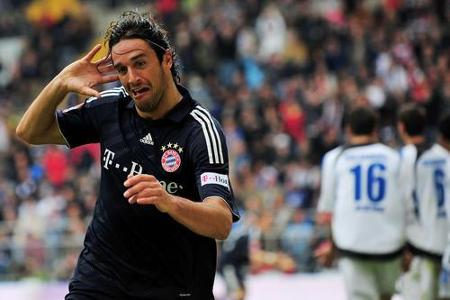 Einer der Neuen war Luca Toni, der einschlug wie eine Bombe. Tore am Fließband, immer charmant: Die Bayern-Fans liebten den ...