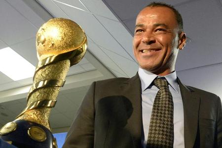 Drama um Weltmeister-Kapitän: Cafus Sohn stirbt nach Herzinfarkt Drama um Weltmeister-Kapitän: Cafus Sohn stirbt nach Herzinfarkt