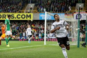 Löw adelt Goalgetter Gnabry: "Extrem hohes Niveau"