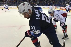 DEL: Titelverteidiger Mannheim zehn Wochen ohne Meisterschütze Larkin