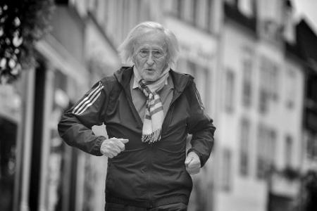 Trainer-Legende Gutendorf im Alter von 93 Jahren verstorben