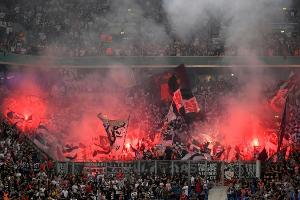 Europa League: Geldstrafe und Blocksperre für Frankfurt - Hübner mit Innenraumverbot