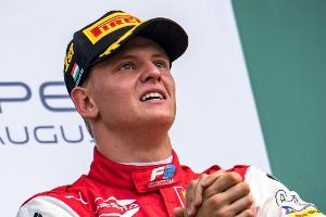 Formel 2: Schwerer Crash endet glimpflich - Schumacher erneut ohne Punkte