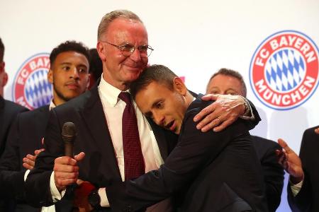 Der 33-jährige Brasilianer spielte immerhin acht Jahre in München, wenn auch zumeist nur als Backup. Er wechselte in seine H...