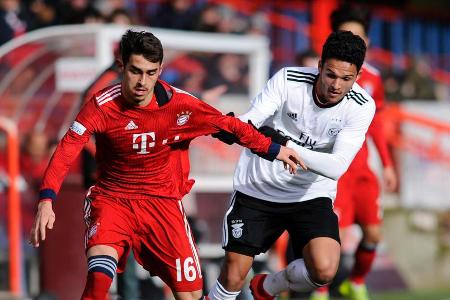 Obwohl die Erfahrungen mit Renato Sanches nicht die allerbesten waren, hat es der FC Bayern München offenbar auf ein weitere...