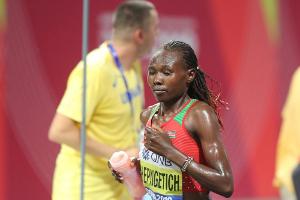 Erstes WM-Gold an Kenia: Chepngetich gewinnt Marathon