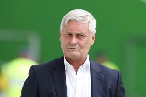 Kölns Manager Veh will rasche Verbesserung der Infrastruktur