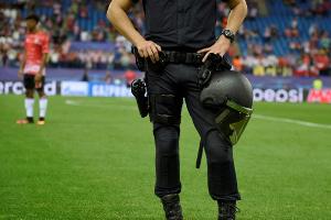 Vor Champions-League-Auftakt: 100 Lille-Problemfans in Amsterdam festgenommen