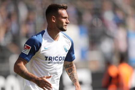 Startete mit viel Elan in den Pokal-Abend und avancierte zum besten Offensiv-Spieler der Bochumer. Leitete die Top-Chance vo...