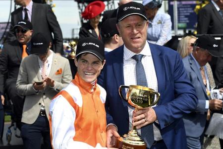 Galopper Vow and Declare gewinnt Melbourne Cup Galopper Vow and Declare gewinnt Melbourne Cup
