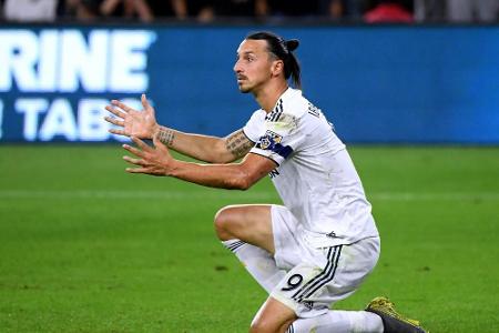 Ibrahimovic deutet Fortsetzung seiner Karriere an