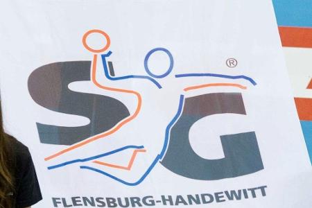 Handball: Flensburg gewinnt in Lemgo, Löwen schlagen Leipzig