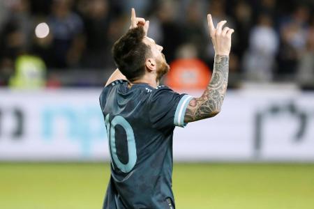 Messi verhindert mit Last-Minute-Treffer Pleite für Argentinien Messi verhindert mit Last-Minute-Treffer Pleite für Argentinien