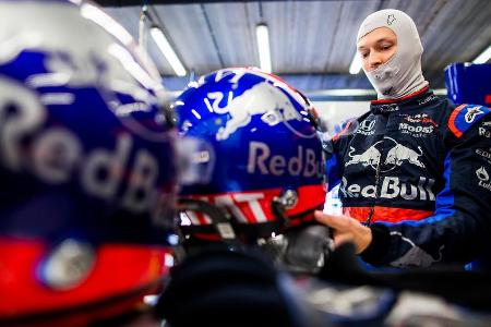 Der Russe wird 2020 weiterhin für Toro Rosso fahren, das steht nach Albons fixem Engagement bei Red Bull mittlerweile fest. ...