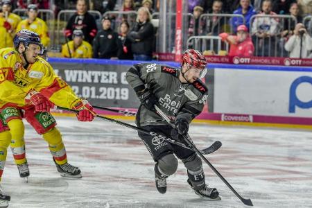 DEL: Haie und Pfohl lösen Vertrag auf und wechselt nach Wolfsburg DEL: Haie und Pfohl lösen Vertrag auf und wechselt nach Wolfsburg