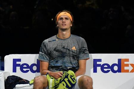 Zverev will sich Augen-OP unterziehen
