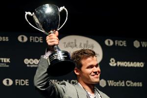 Carlsen gewinnt Schnellschach-WM