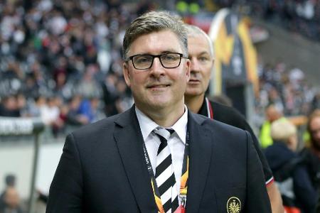 Eintracht-Vorstand Hellmann kritisiert Fans nach erneutem Pyro-Ärger Eintracht-Vorstand Hellmann kritisiert Fans nach erneutem Pyro-Ärger